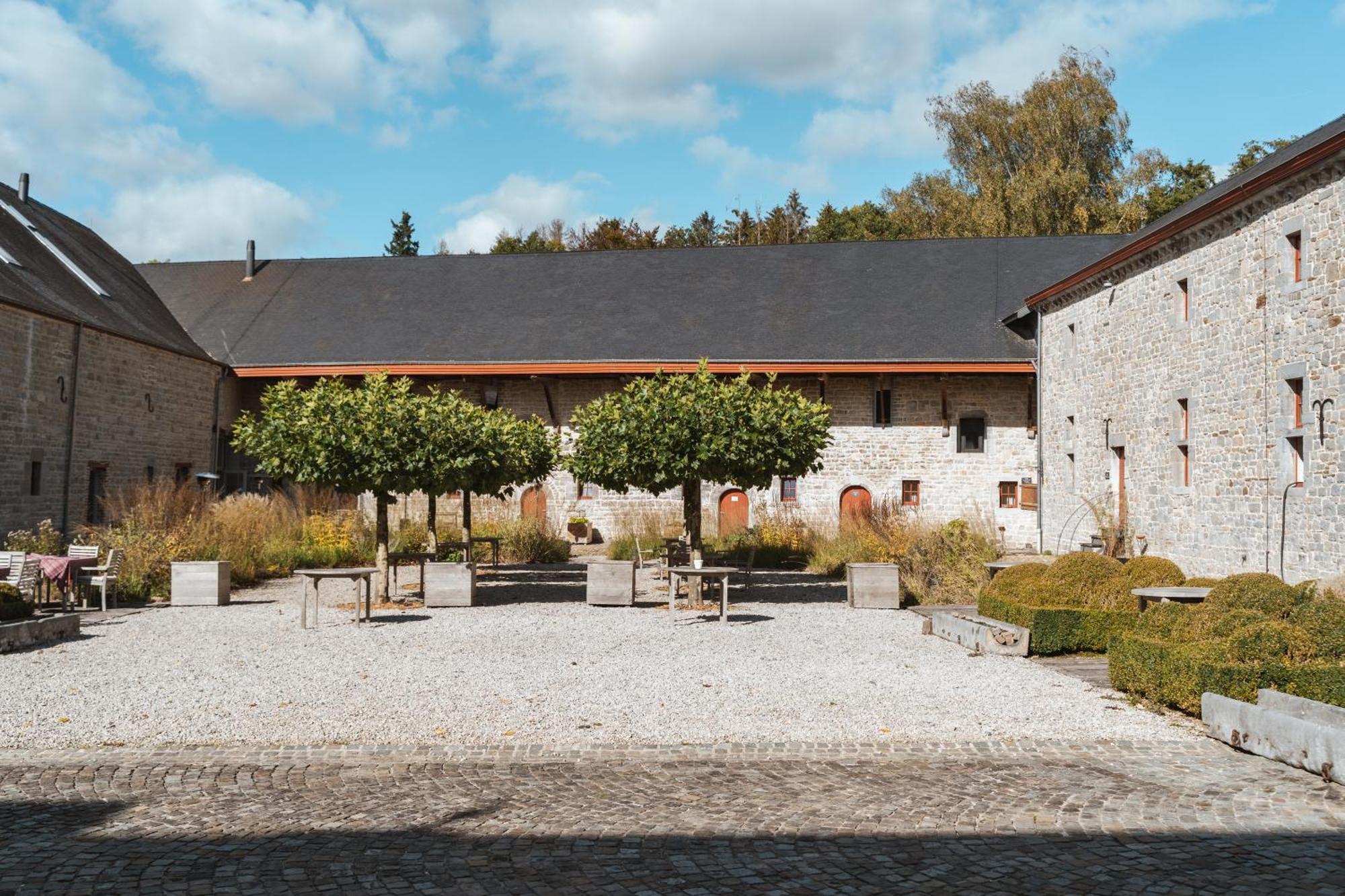 Chateau Jemeppe Hotel Marche-en-Famenne Exterior photo